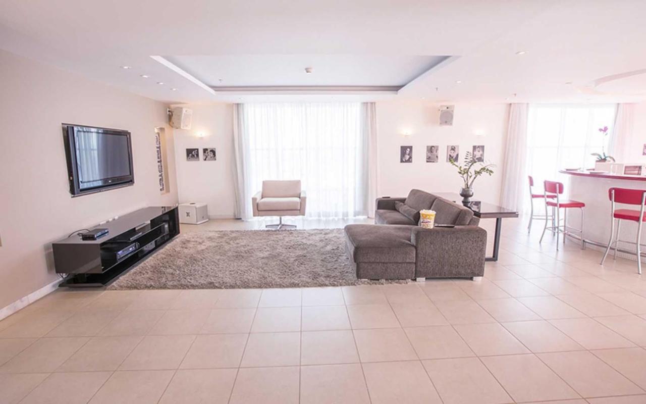 B2014 Bc Area Em Andar Alto Apartment *